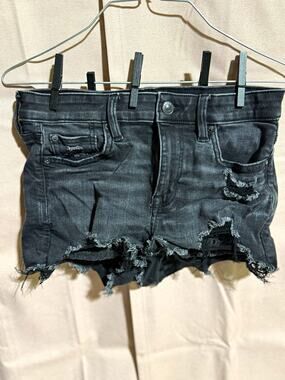 American Eagle Next Level Stretch Women's Black Dark Wash Denim Cut Off Shorts 4